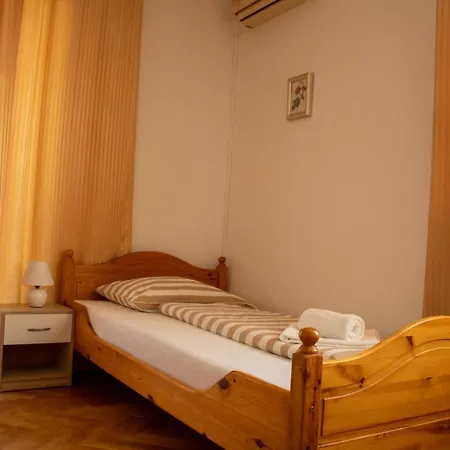 Erika Apartment *